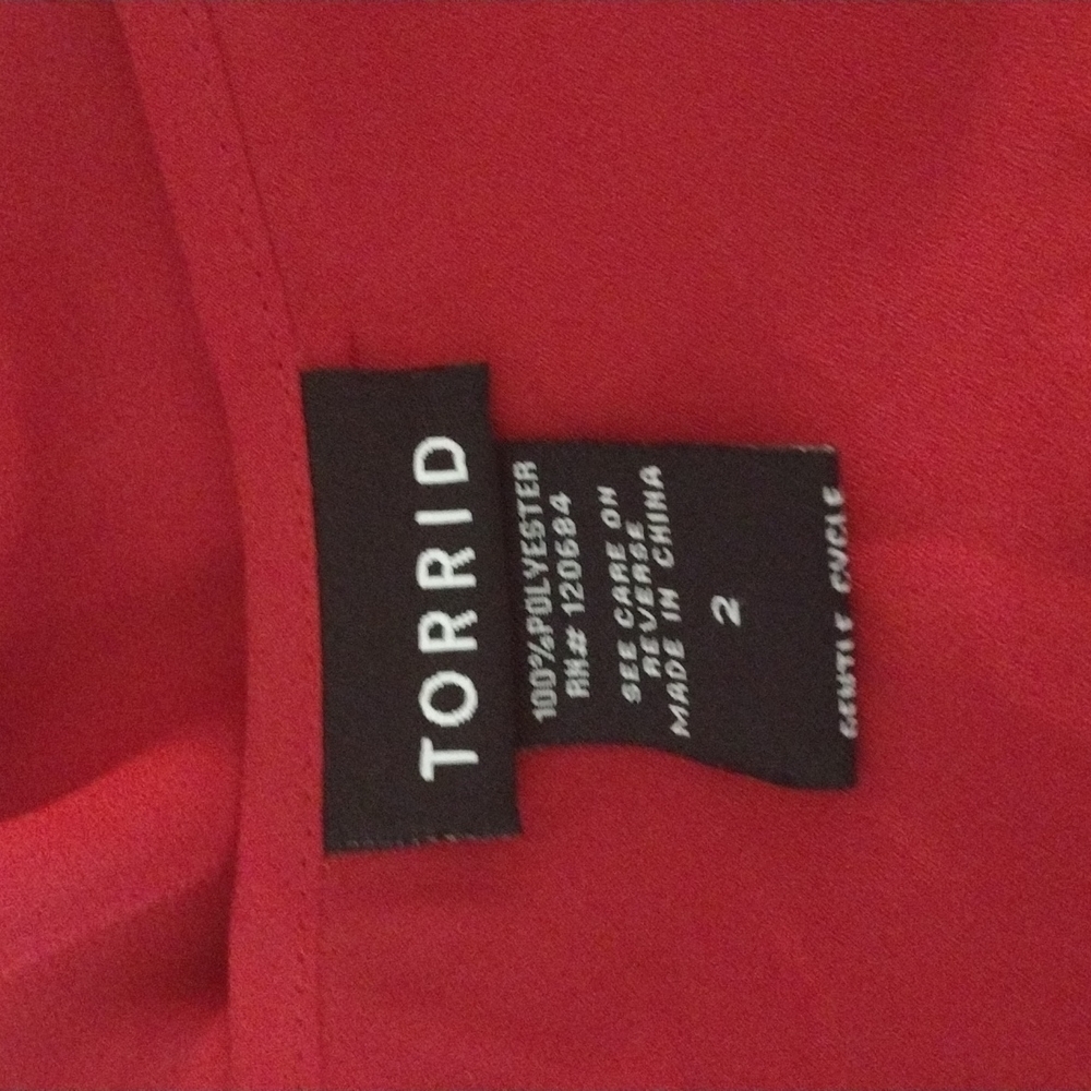 ❤️6 items for $30 sale!!❤️ Torrid Red Sheer Shell EUC - Picture 4 of 4